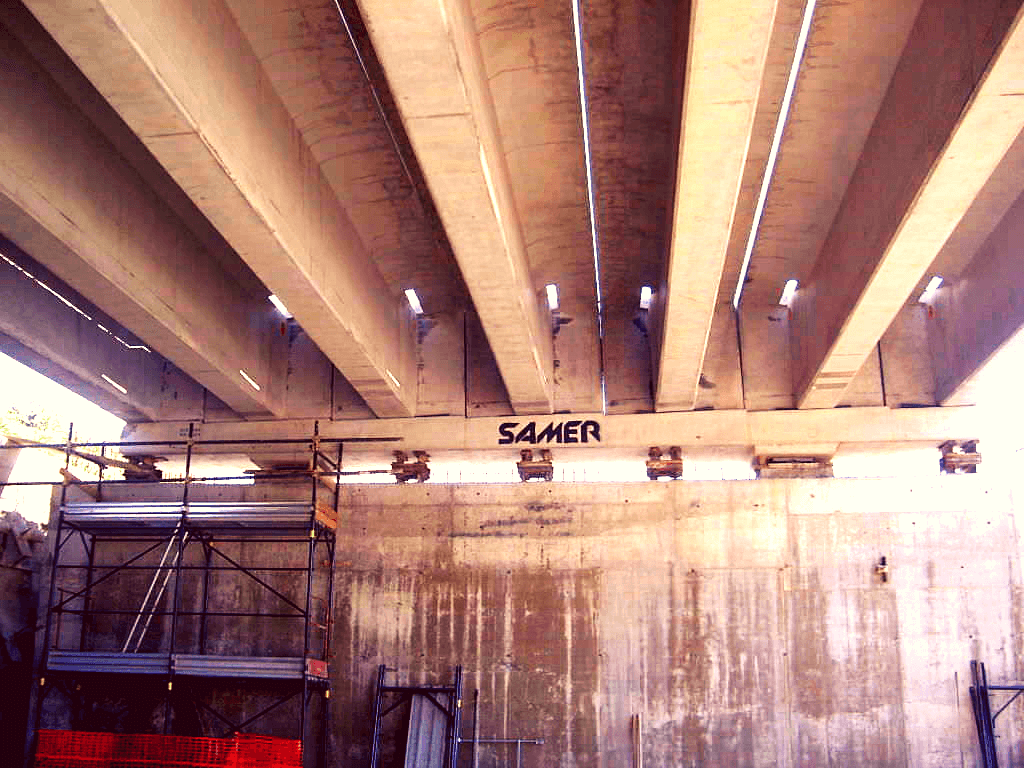 what are concrete beams?