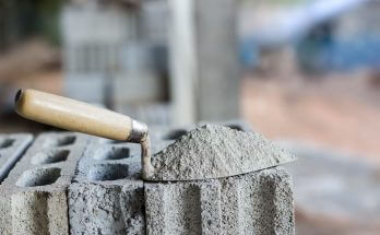What is the difference between portland cement and quikrete