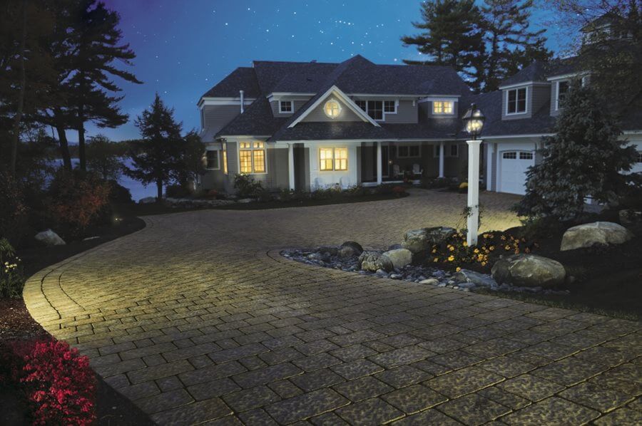 Six Innovative and Practical Driveway Lighting Ideas to Transform your Home’s Entrance