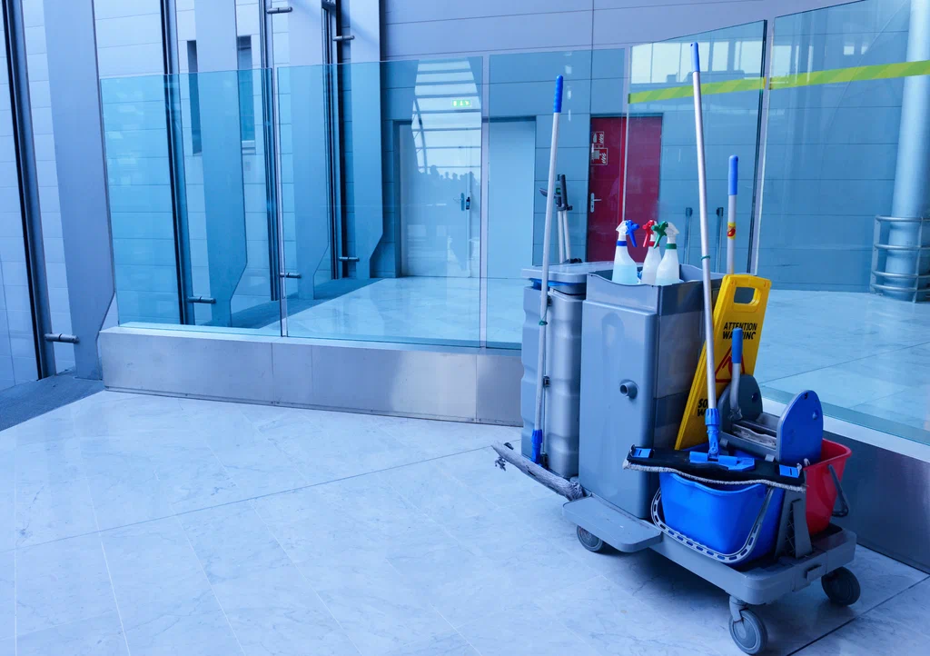 Choosing a Janitorial Services Company in Metro Detroit: RFP Templates and KPI Benchmarks
